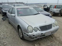 2002 MERCEDES-BENZ E 320 4MAT WDBJF82JX2X070377