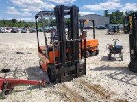 2000 MITSUBISHI FORKLIFT 82018903784