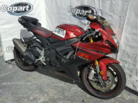 2014 SUZUKI GSX-R750 JS1GR7MA2E2101790