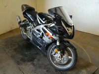 2004 SUZUKI GSX-R1000 JS1GT75A942107763