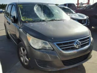 2010 VOLKSWAGEN ROUTAN 2V4RW3D1XAR294675