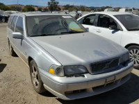 2000 VOLVO V70 YV1LV60D7Y2673463