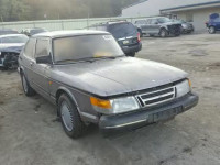 1988 SAAB 900 YS3AR35J8J3018350