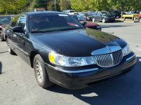 1999 LINCOLN TOWN CAR 1LNHM82W0XY657203