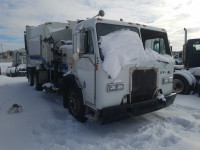 2013 PETERBILT 320 3BPZL50X4DF194709