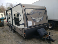 2016 WILDWOOD SURVEYOR 4X4TSVU29GL028530