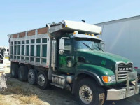 2005 Mack 700 1M2AG11C85M030910