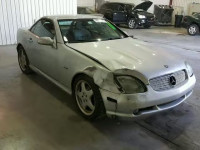 2001 MERCEDES-BENZ SLK WDBKK49F41F203634