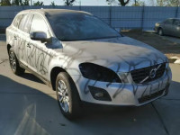 2010 VOLVO XC60 YV4992DZ0A2030488