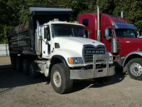 2005 MACK 700 1M2AG10C75M027160
