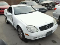 1999 MERCEDES-BENZ SLK WDBKK47F5XF131869