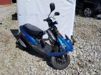 2017 Chalet Scooter L9NTEACB0H1002341