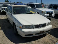 2000 Volvo V70 Base YV1LW61J6Y2637930