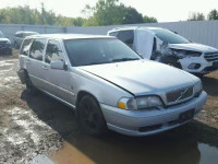 2000 Volvo V70 Base YV1LW61J0Y2703842