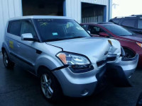 2010 KIA SOUL + KNDJT2A21A7704191