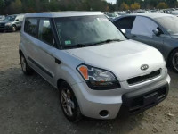 2010 KIA SOUL + KNDJT2A21A7115464