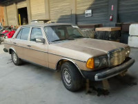 1982 MERCEDES-BENZ 300 DT WDBAB33A6CB012696