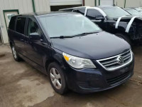 2010 VOLKSWAGEN ROUTAN 2V4RW3D10AR296161