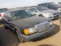 1992 MERCEDES-BENZ 300 E 2.6 WDBEA26E7NB667093