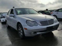 2003 MERCEDES-BENZ C240 WDBRF61J43F302200