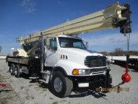 2006 STERLING TRUCK LT8500 2FZHAWDC06AV73875