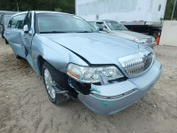 2005 LINCOLN TOWN CAR S 1LNHM82W65Y672107