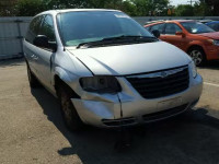 2005 Chrysler Town And Country 2C4GP44R75R307298