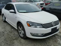 2015 VOLKSWAGEN PASSAT S 1VWAS7A31FC113718