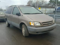 1999 Toyota Sienna Le/ 4T3ZF13C3XU120155