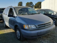 1999 Toyota Sienna Le/ 4T3ZF13C1XU156555