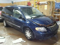 2005 CHRYSLER Town and Country 2C4GP54LX5R342502