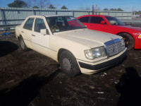 1992 MERCEDES-BENZ 300 E 2.6 WDBEA26D1NB637000