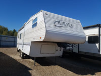 2002 KEYSTONE HORNET 4YDF2552827305927