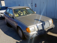 1990 MERCEDES-BENZ 300 E 2.6 WDBEA26D8LB111458