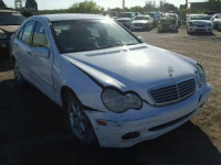 2001 MERCEDES-BENZ C240 WDBRF61JX1F095549