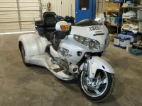 2008 HONDA GL1800 1HFSC47F08A703028