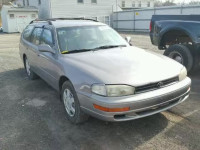 1992 TOYOTA CAMRY LE 4T1VK12W5NU042750