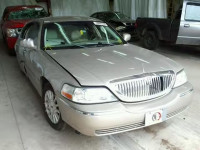 2003 LINCOLN TOWN CAR S 1LNHM82W83Y653085