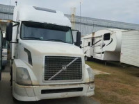 2013 VOLVO VNL 4V4NC9EH3DN140556