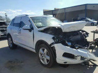 2014 VOLKSWAGEN TOUAREG V6 WVGEP9BP5ED015251