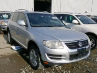 2010 VOLKSWAGEN TOUAREG TD WVGFK7A93AD000252