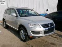 2010 VOLKSWAGEN TOUAREG TD WVGFK7A99AD001857