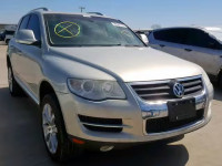2010 VOLKSWAGEN TOUAREG TD WVGFK7A93AD000087