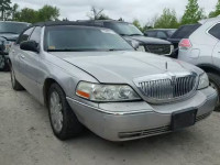 2003 LINCOLN TOWN CAR C 1LNHM83W03Y616434