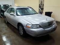 2003 LINCOLN TOWN CAR C 1LNHM83W83Y602779