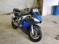 2001 YAMAHA YZFR6 L JYARJ04E61A015751