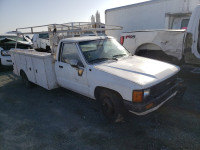 1986 TOYOTA PICKUP CAB JT5RN75T5G0001414