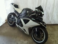 2008 SUZUKI GSX-R750 JS1GR7LA282106252