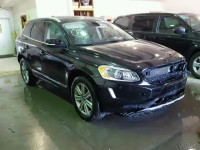 2016 VOLVO XC60 T5 YV4612RM3G2788776