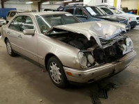 1998 MERCEDES-BENZ E 320 4MAT WDBJF82F5WX008516